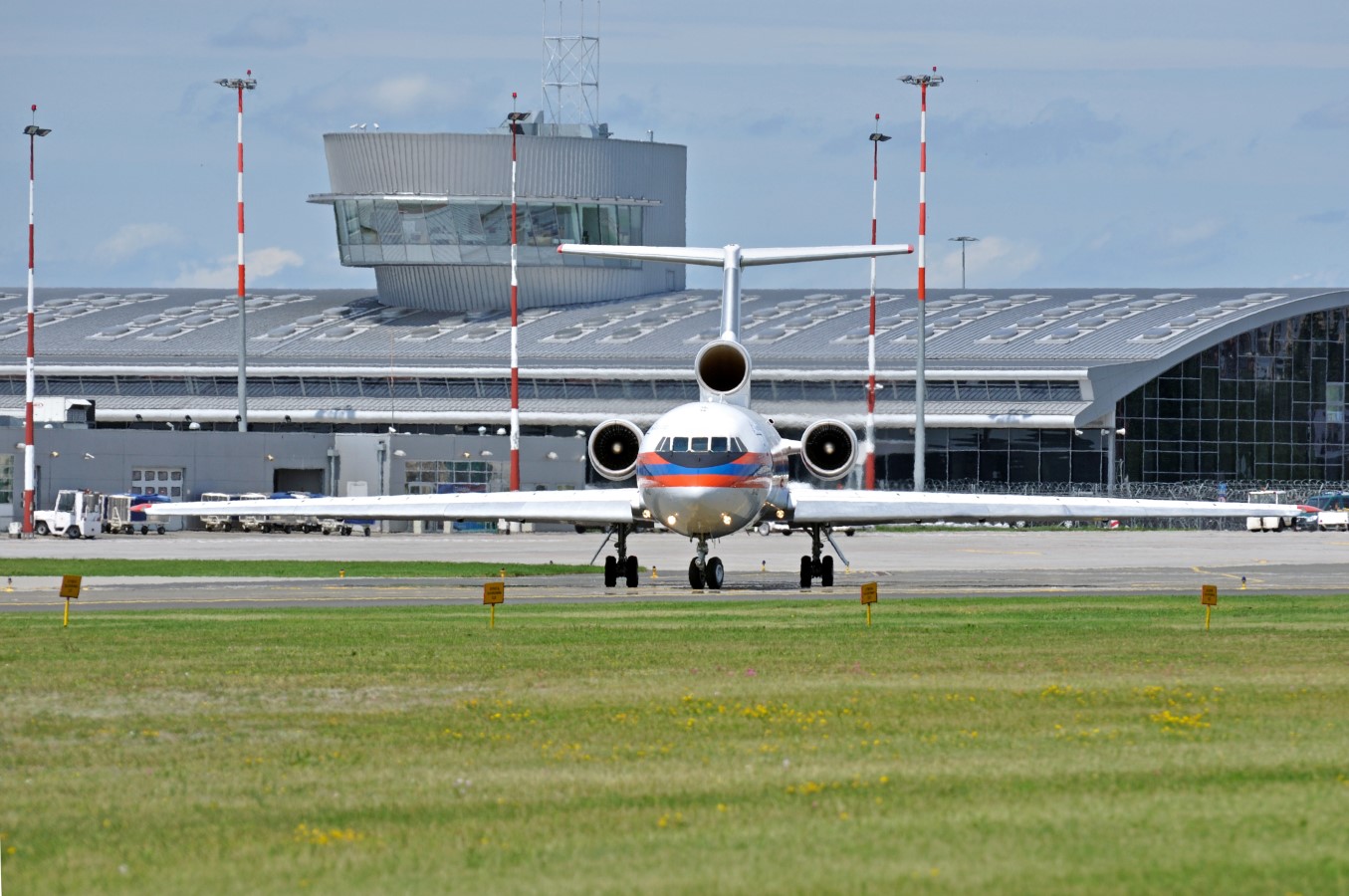 Lodz Airport Parking | ParkVia